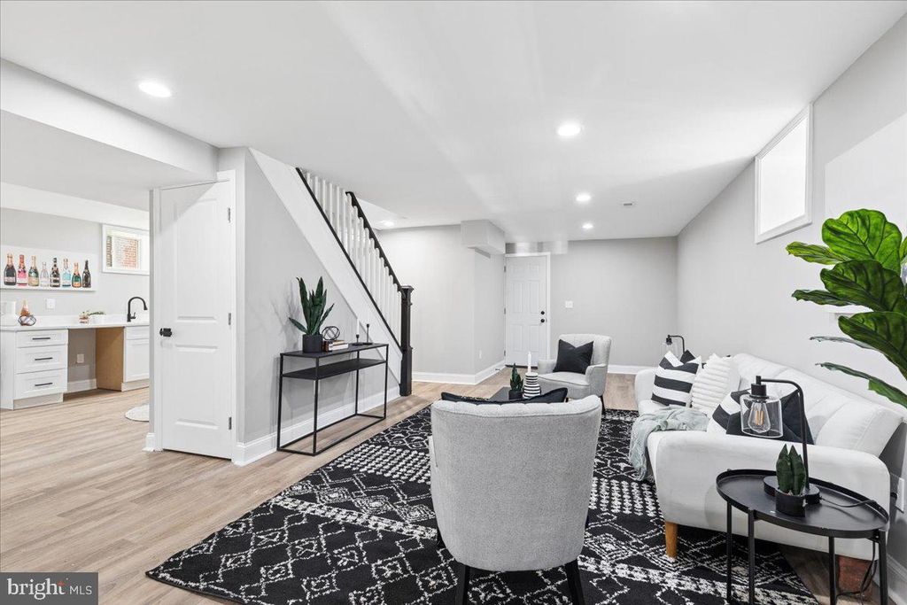 Image 27 of property listing at 1315 LAKESIDE AVE, Baltimore, MD 21218