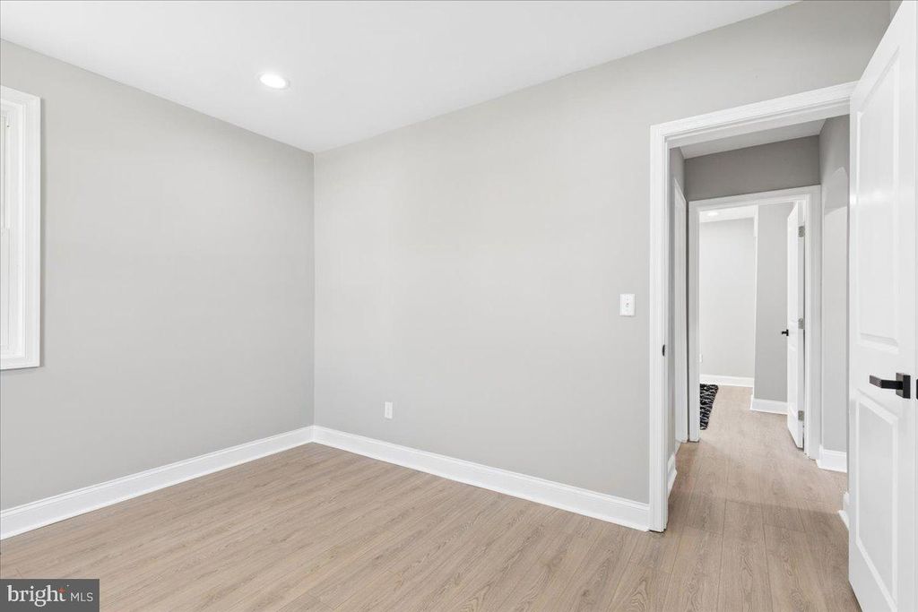 Image 39 of property listing at 1315 LAKESIDE AVE, Baltimore, MD 21218