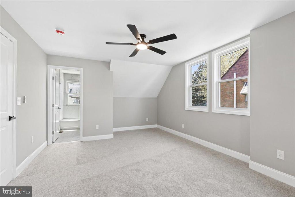 Image 56 of property listing at 1315 LAKESIDE AVE, Baltimore, MD 21218