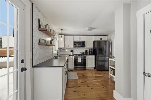 11 Myrtle Street, Milford, NH 03055