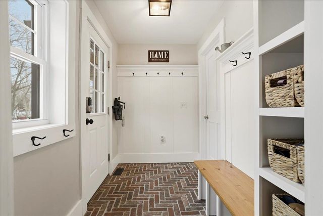 11 Myrtle Street, Milford, NH 03055