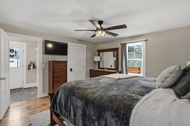 11 Myrtle Street, Milford, NH 03055