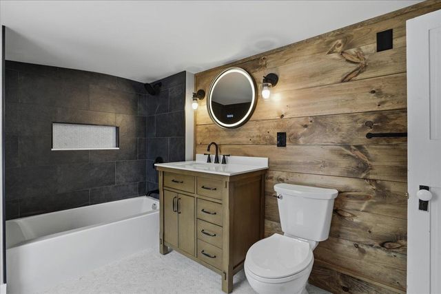 11 Myrtle Street, Milford, NH 03055