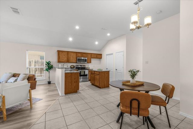 10601 Aransas Drive, Fort Worth, TX 76131