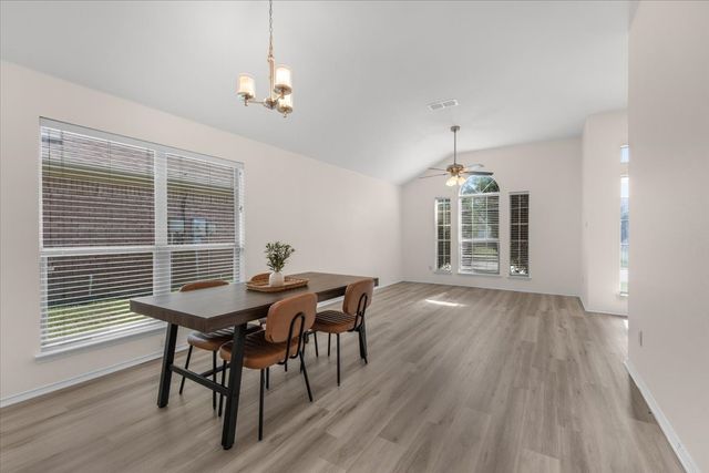 10601 Aransas Drive, Fort Worth, TX 76131