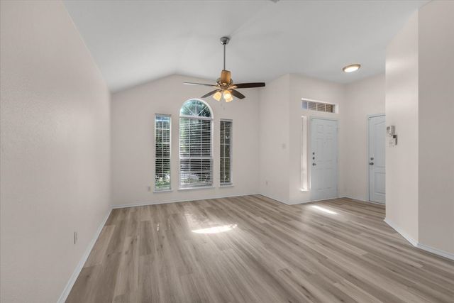 10601 Aransas Drive, Fort Worth, TX 76131