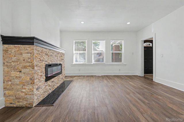 15357 Rutherford Street, Detroit, MI 48227