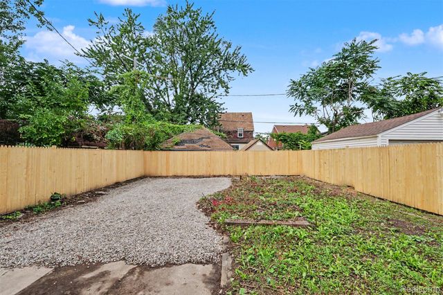 15357 Rutherford Street, Detroit, MI 48227