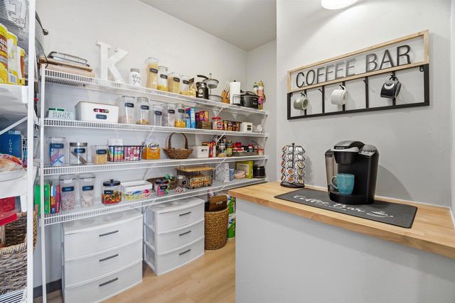 2875 E TURQUOISE LANE, Appleton, WI 54913