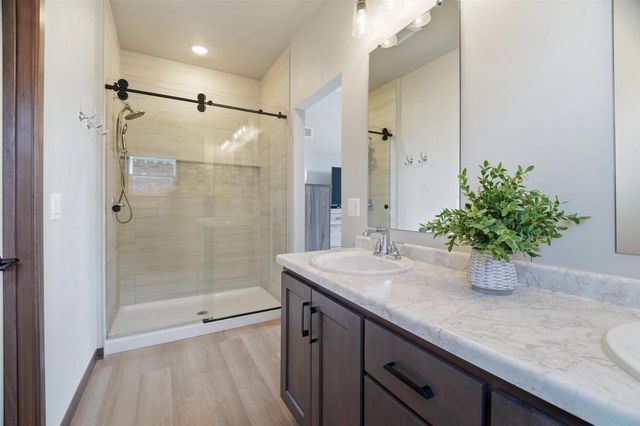 2875 E TURQUOISE LANE, Appleton, WI 54913