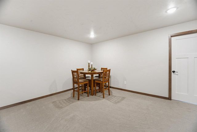 2875 E TURQUOISE LANE, Appleton, WI 54913