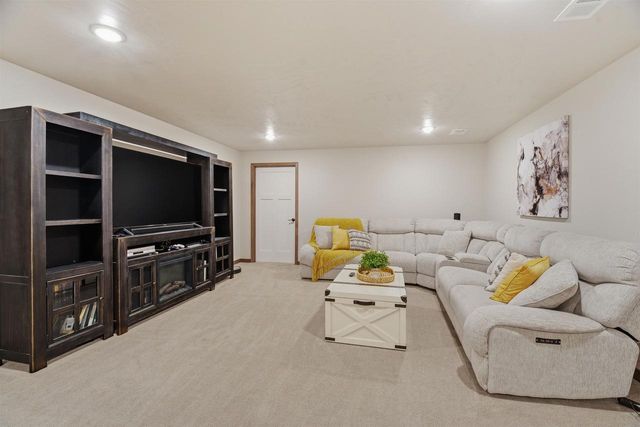 2875 E TURQUOISE LANE, Appleton, WI 54913