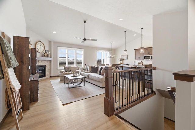 2875 E TURQUOISE LANE, Appleton, WI 54913