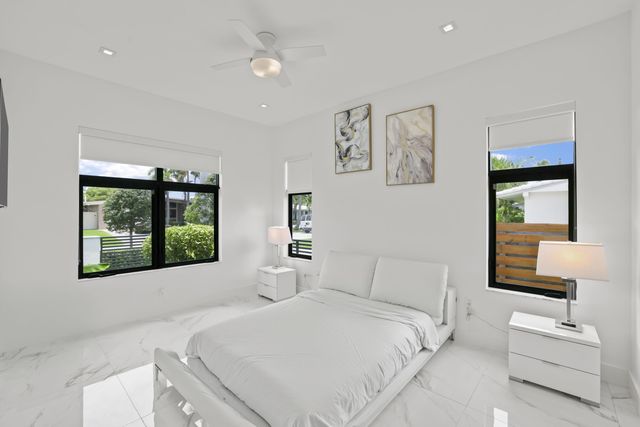2620 SE 6th Street, Pompano Beach, FL 33062