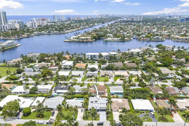 2620 SE 6th Street, Pompano Beach, FL 33062