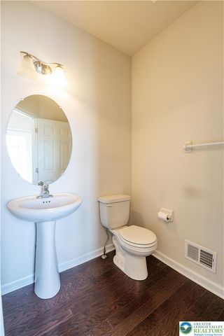 1434 Black Forest Drive, South Whitehall Twp, PA 18104