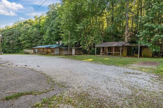 3865 Clydeton Rd, S, Waverly, TN 37185