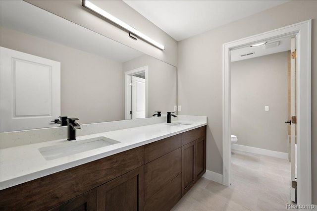16199 VIA COLICO, Macomb Township, MI 48042