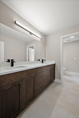 16199 VIA COLICO, Macomb Township, MI 48042