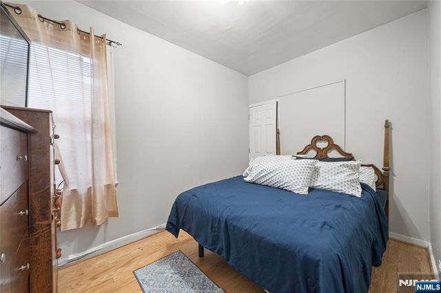 207 Van Winkle Avenue, Nutley, NJ 07110