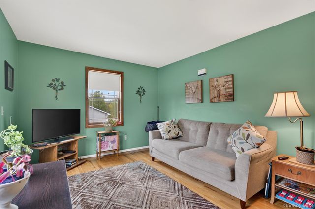 349 Mountain Avenue, Monroe, NY 10950