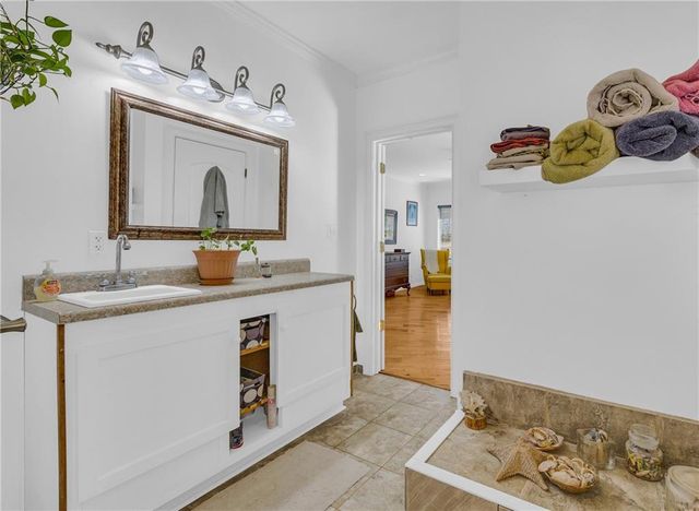 1079 Hardeman Farm Road, Carnesville, GA 30521