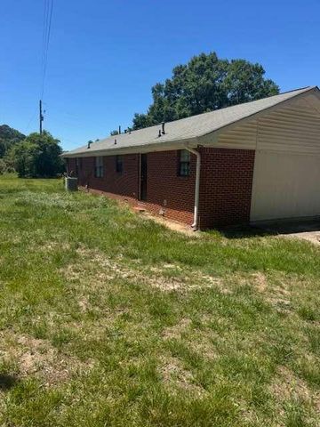 8176 Ridge Road, Hiram, GA 30141