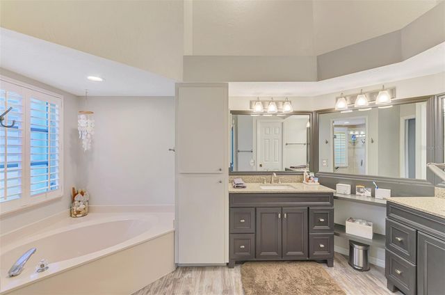 8377 PARKSIDE DRIVE, Englewood, FL 34224