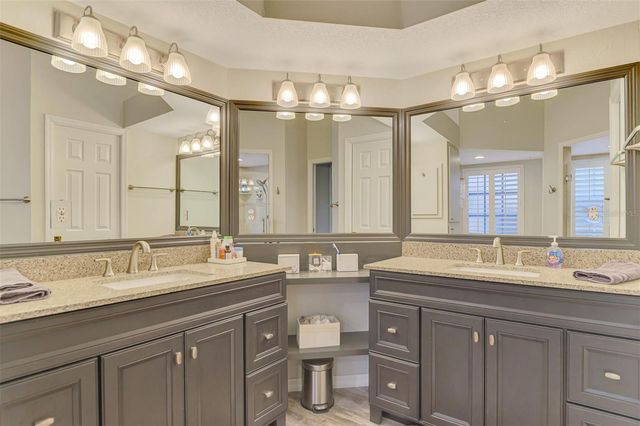 8377 PARKSIDE DRIVE, Englewood, FL 34224