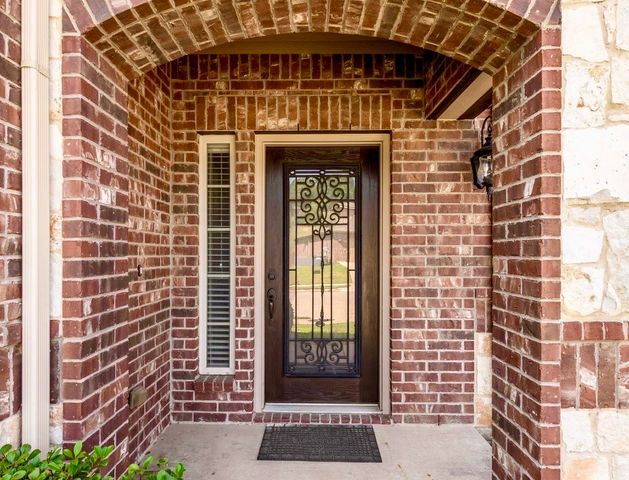 5727 Mountain Hollow Drive, Dallas, TX 75249