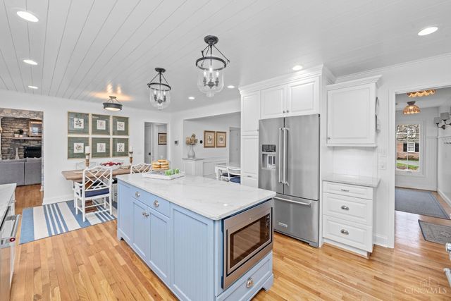 9911 Huntersrun Lane, Symmes Twp, OH 45242