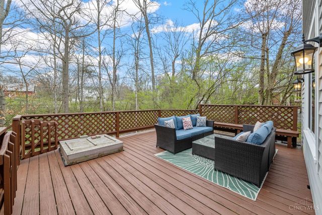 9911 Huntersrun Lane, Symmes Twp, OH 45242