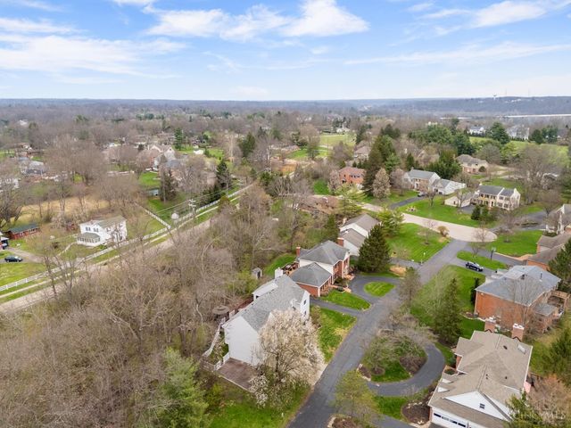 9911 Huntersrun Lane, Symmes Twp, OH 45242