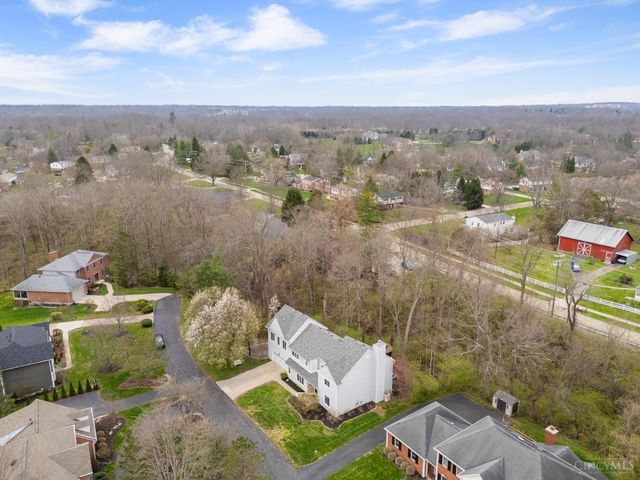 9911 Huntersrun Lane, Symmes Twp, OH 45242