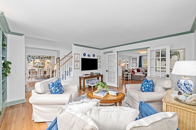 9911 Huntersrun Lane, Symmes Twp, OH 45242