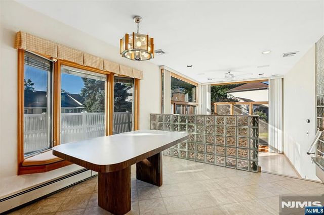 40-12 Kilada Court, Fair Lawn, NJ 07410
