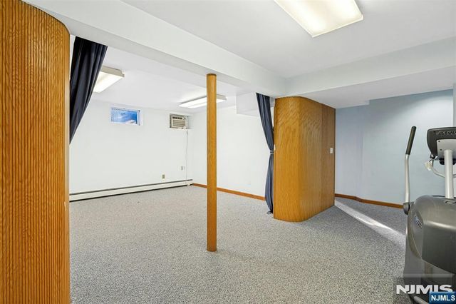 40-12 Kilada Court, Fair Lawn, NJ 07410
