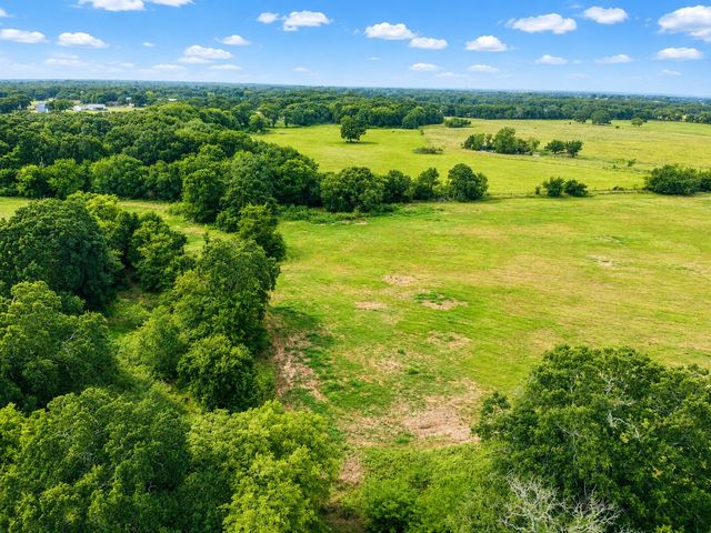 8401 S Fm 148, Scurry, TX 75158