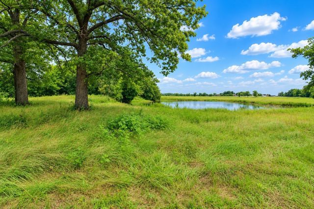 8401 S Fm 148, Scurry, TX 75158