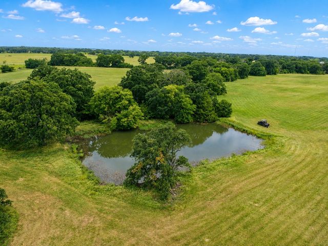 8401 S Fm 148, Scurry, TX 75158