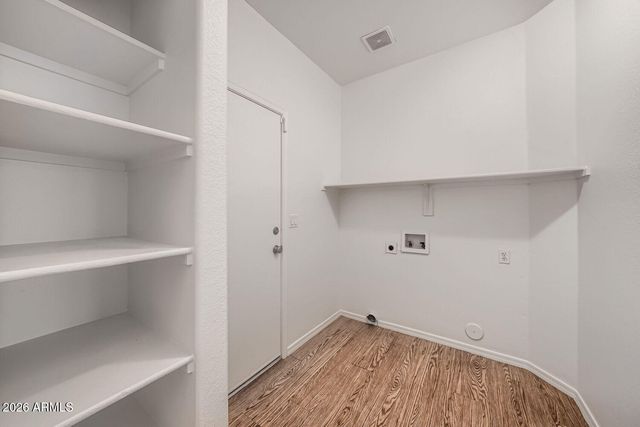 8953 E CAPRI Avenue, Mesa, AZ 85208