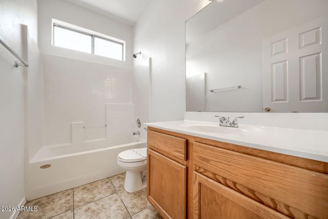 8953 E CAPRI Avenue, Mesa, AZ 85208