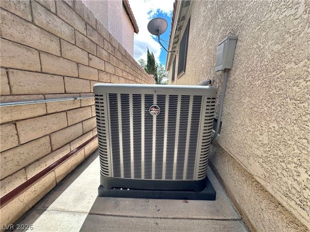 7749 Parnell Avenue, Las Vegas, NV 89147