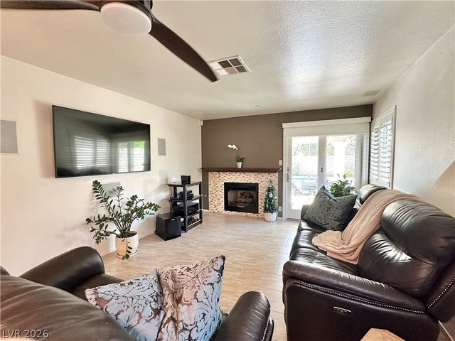 7749 Parnell Avenue, Las Vegas, NV 89147