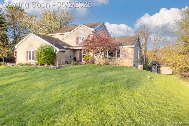 1160 S Garner Road, Milford Charter Township, MI 48380