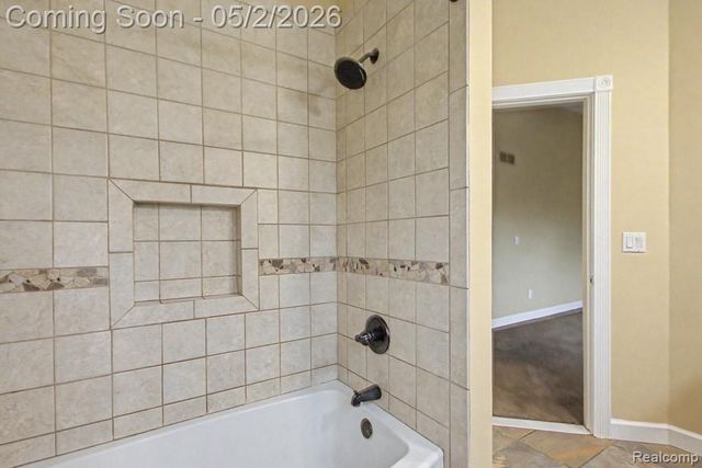 1160 S Garner Road, Milford Charter Township, MI 48380