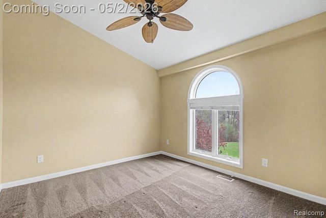 1160 S Garner Road, Milford Charter Township, MI 48380