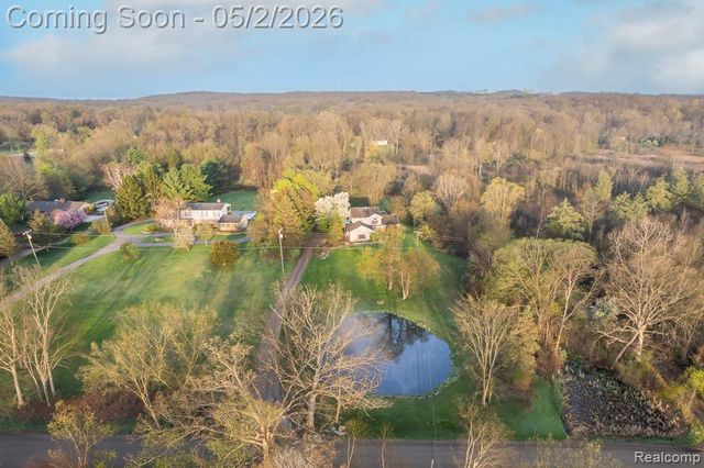 1160 S Garner Road, Milford Charter Township, MI 48380