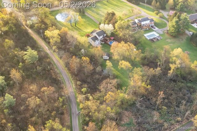 1160 S Garner Road, Milford Charter Township, MI 48380