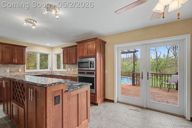 1160 S Garner Road, Milford Charter Township, MI 48380